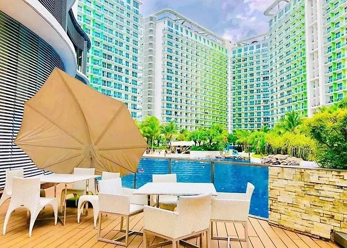 Azure A6 Beachpool With Balcony Wifi Near Mall Airport Manila