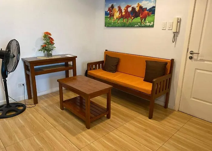 Azure A6 Beachpool With Balcony Wifi Near Mall Airport Manila