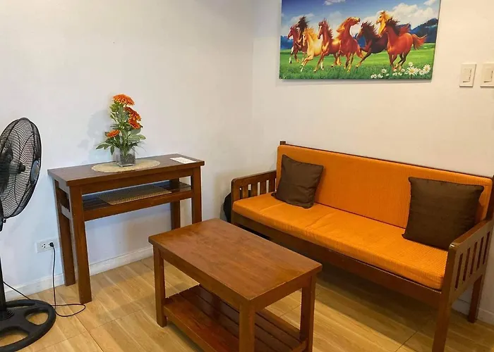 Apartment Azure A6 Beachpool With Balcony Wifi Near Mall Airport Manila